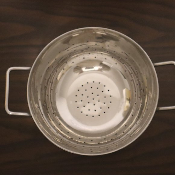 Estia TM Gourmet 5 qt. 18/10 Stainless Steel Colander Strainer 5 Quart - Picture 8 of 16